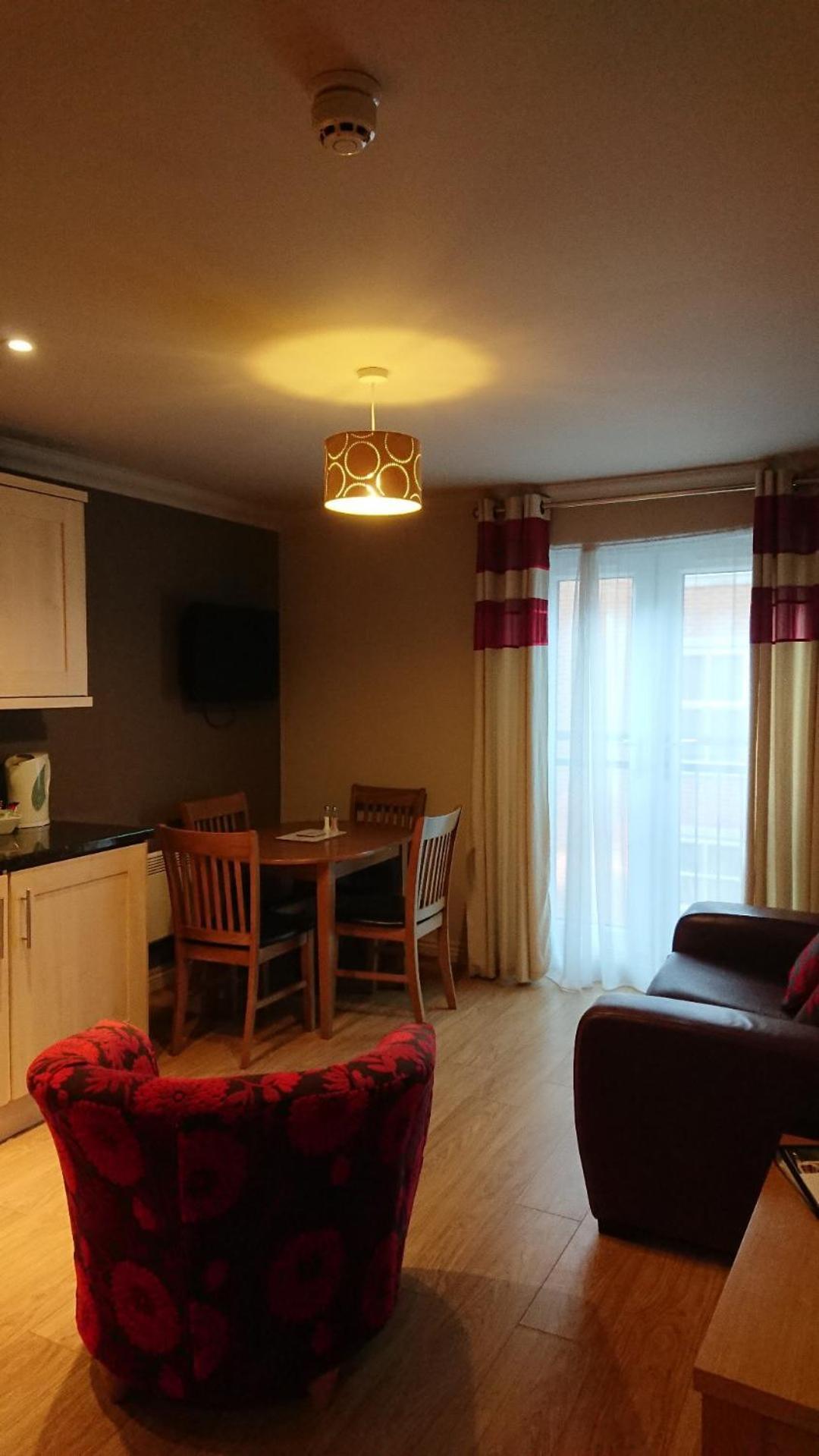 The Queens 3* York