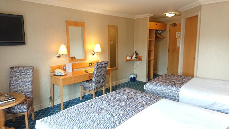 Hotel The Queens 3*